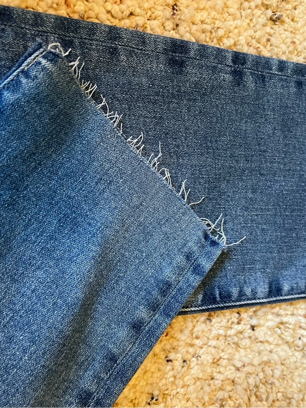 Ag Adriano Goldschmied Light Wash Cropped Straight Jeans NWT - Picture 7 of 7